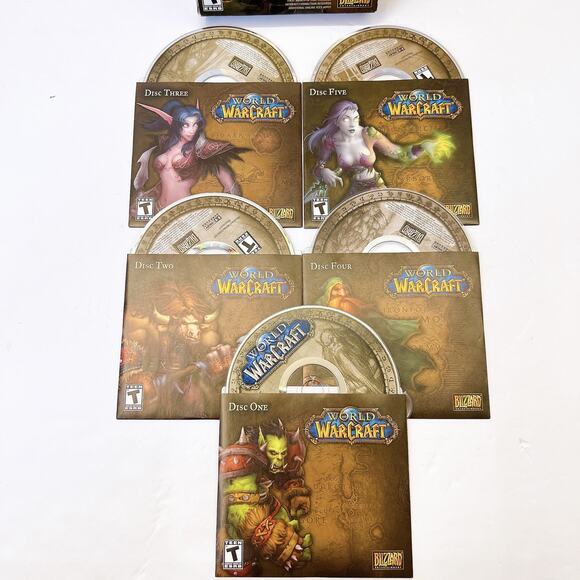 WORLD of WARCRAFT Computer Game COMPLETE and MINT Condition Window 2000/XP MAC - Picture 3 of 7